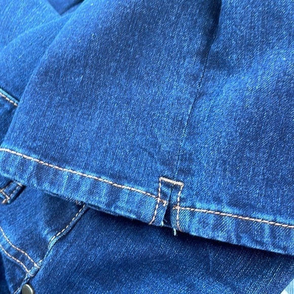 Liverpool Milly Capris - Picture 8 of 8